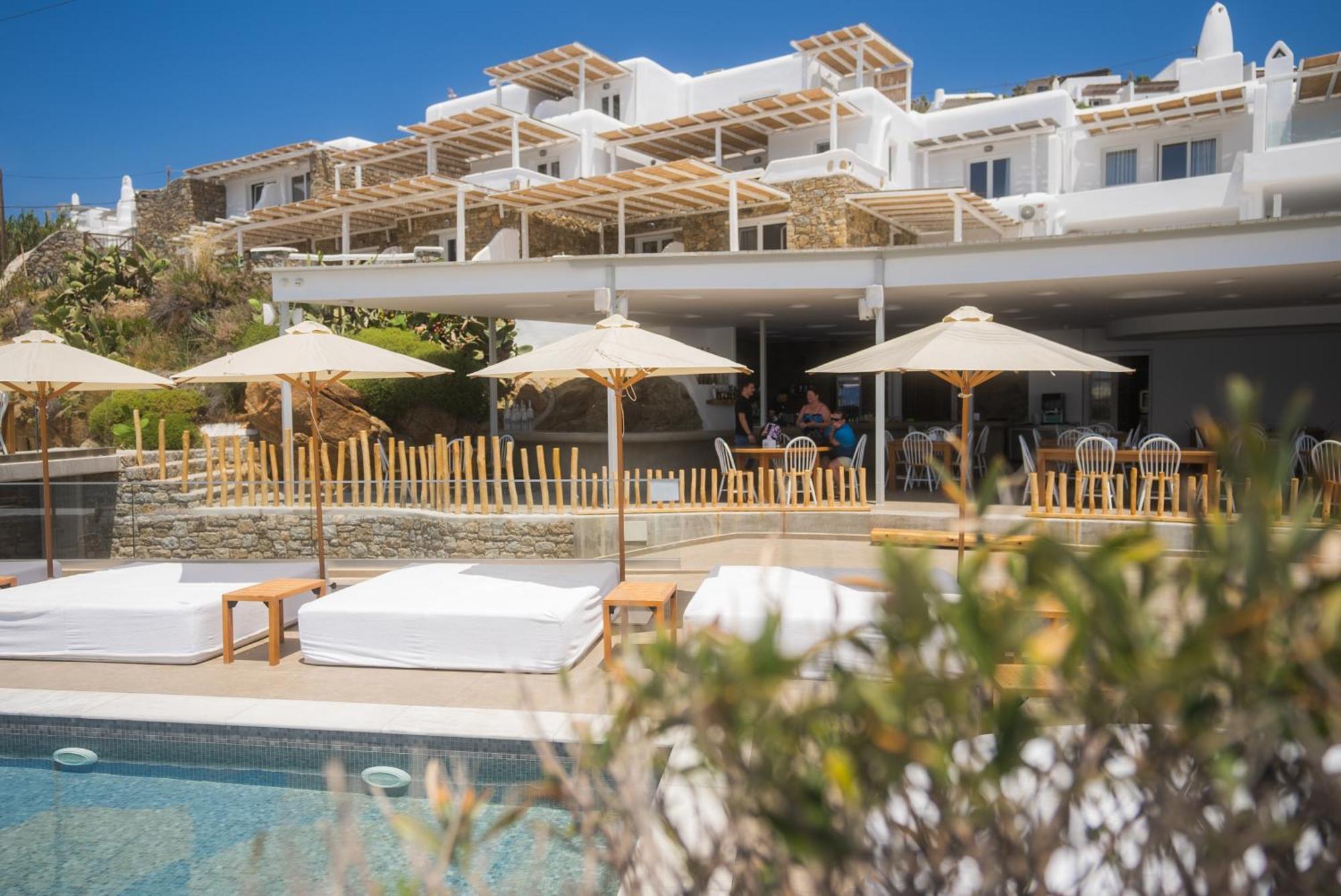 New Paradise Beach Resort - Adults Only Buitenkant foto